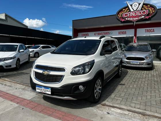 CHEVROLET SPIN 1.8 ACTIV 8V FLEX 4P AUTOMÁTICO CHEVROLET SPIN 1.8 ACTIV 8V FLEX 4P AUTOMÁTICO